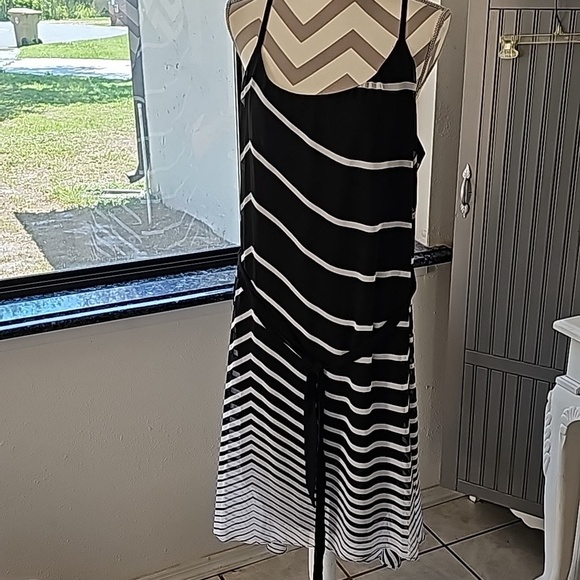 Dresses & Skirts - Lane Bryant dress size 22/24 NWT
